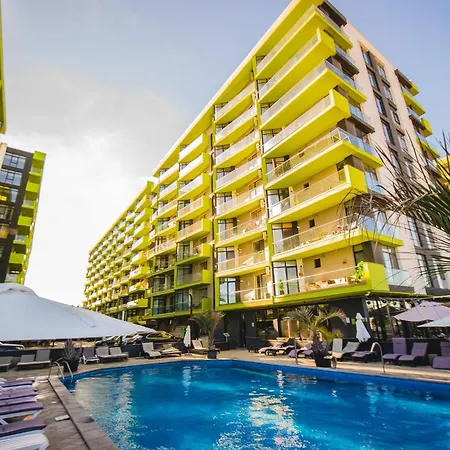 Apartament Bliss - Pool & Năvodari