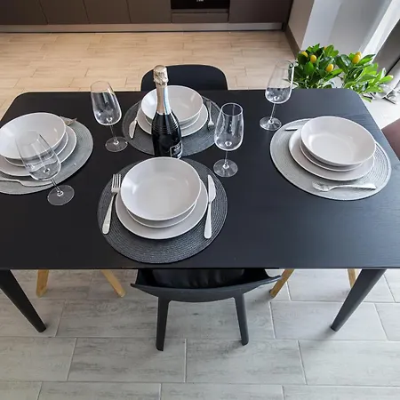 Bliss - Pool & Apartment