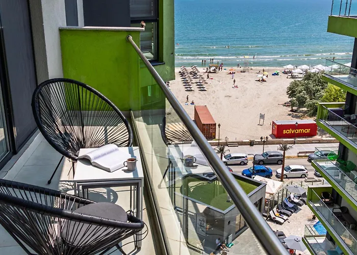 Bliss - Pool & 公寓