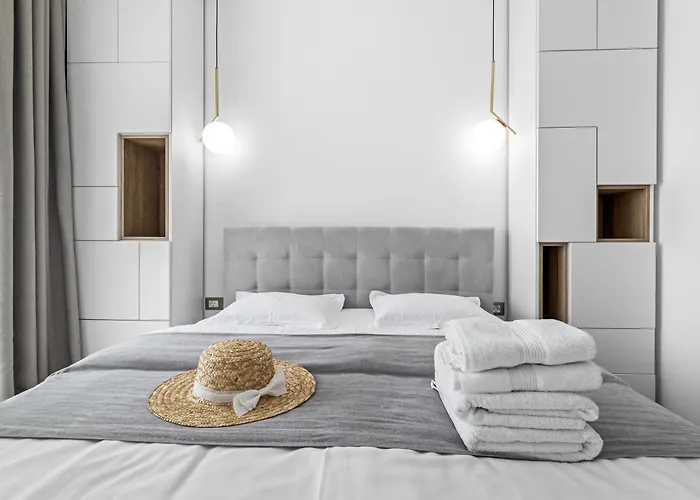 Bliss - Pool & 公寓